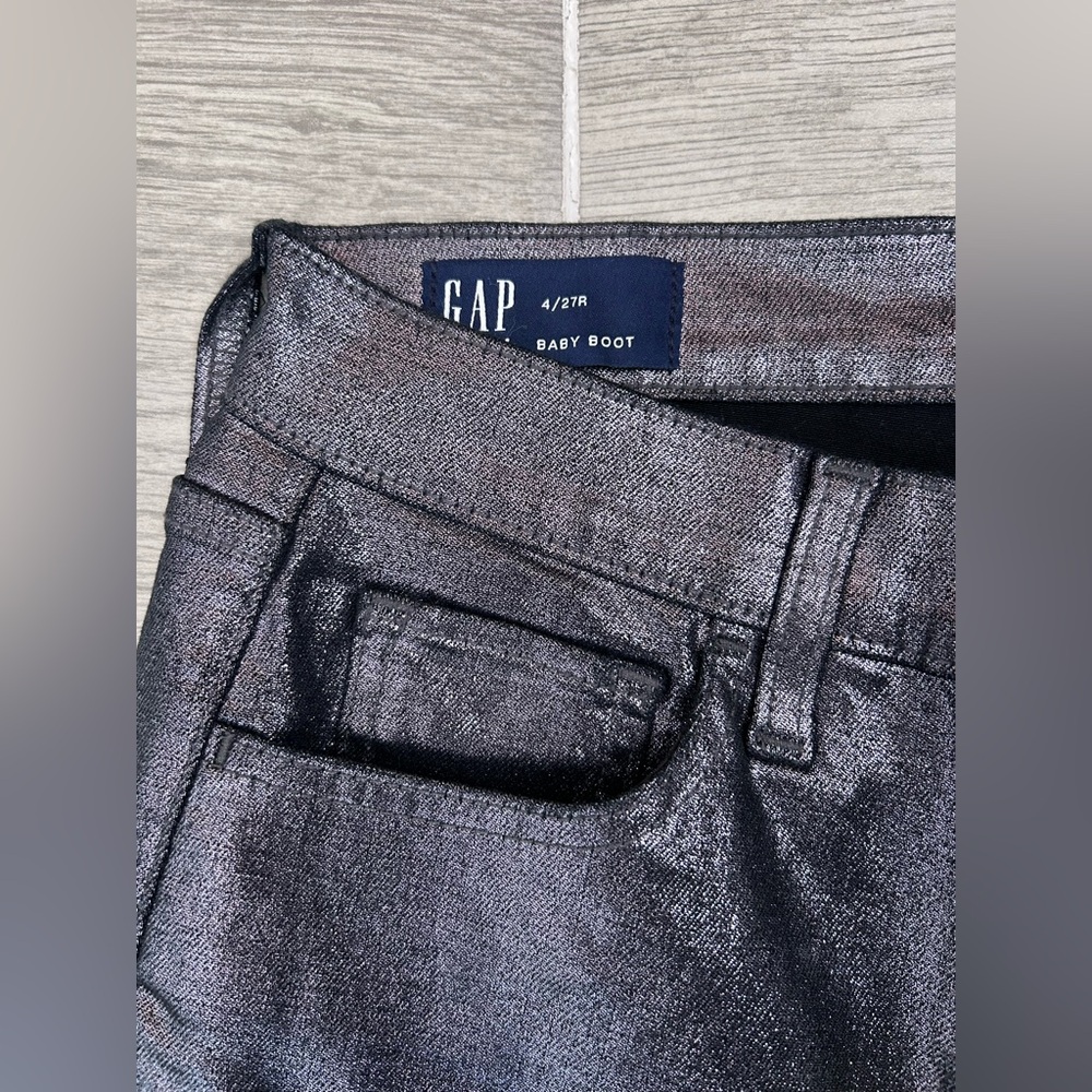 GAP high-rise Baby Boot jeans size 4/27R NWOT - Picture 2 of 10